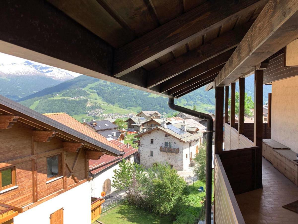 Piccola Residenza By Holiday World Oga Exterior foto